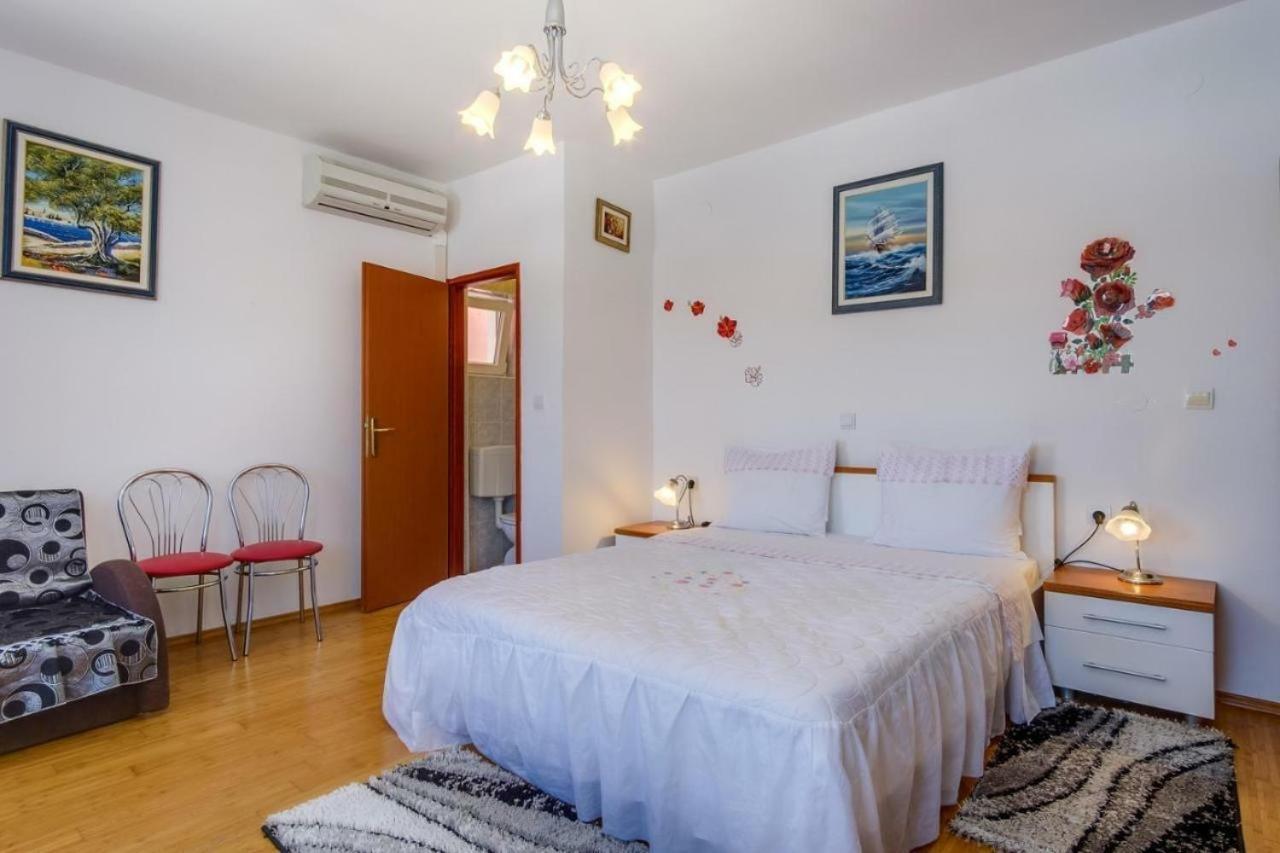 Hotel Aquamare Mali Lošinj Esterno foto